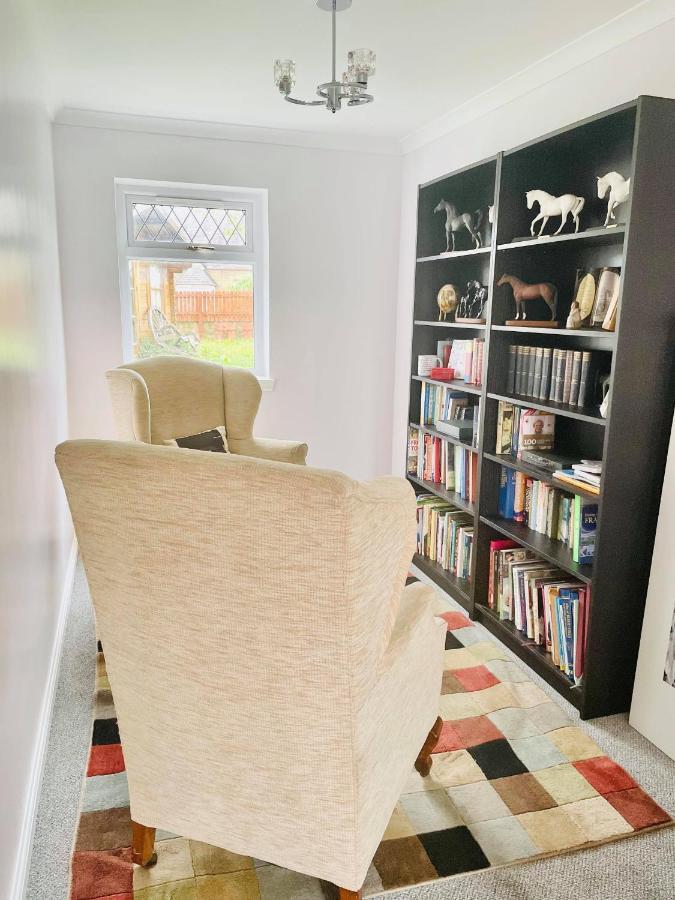 Remus B&B Lochgelly ภายนอก รูปภาพ